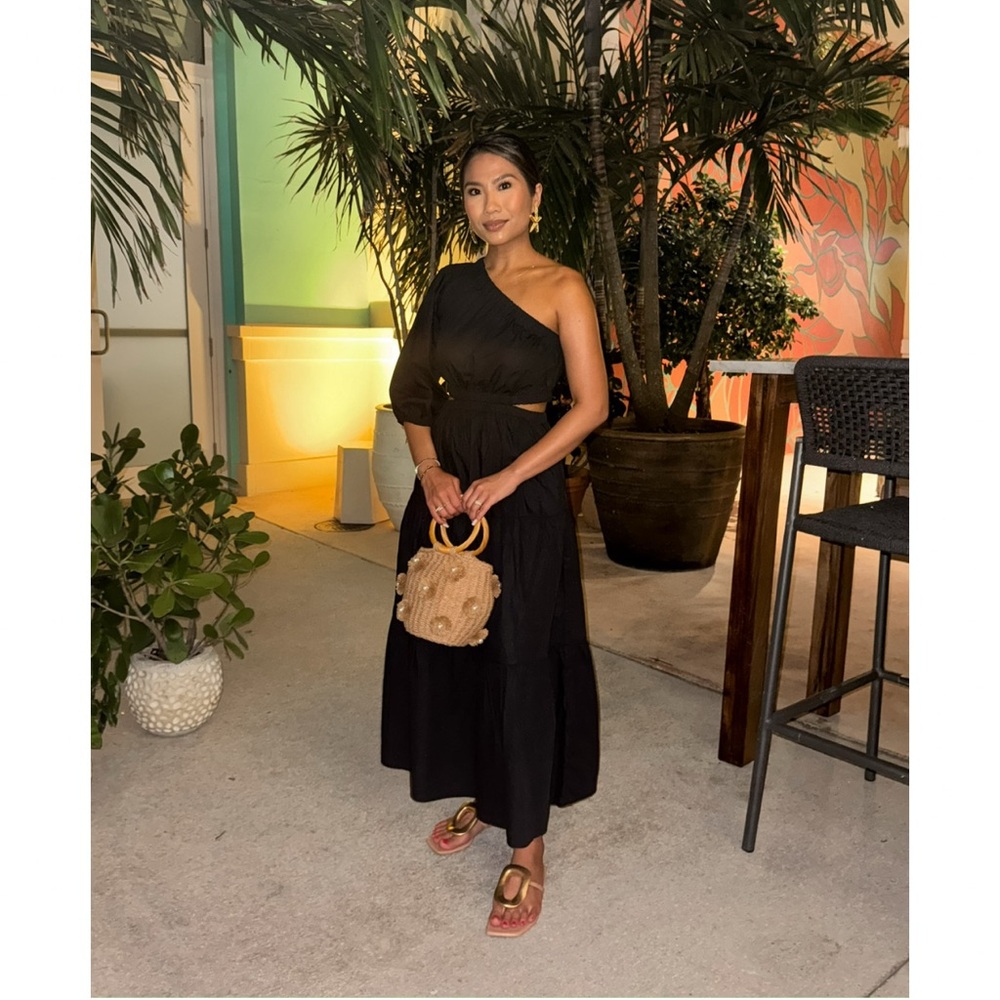 Amazon The Drop One Shoulder Dress